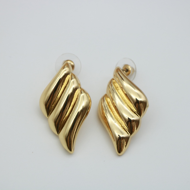 E59BBEE78987-78.png earring