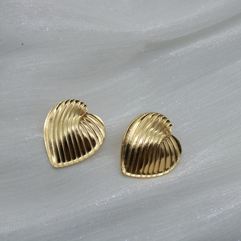 IMG_4577 earring - Image 2