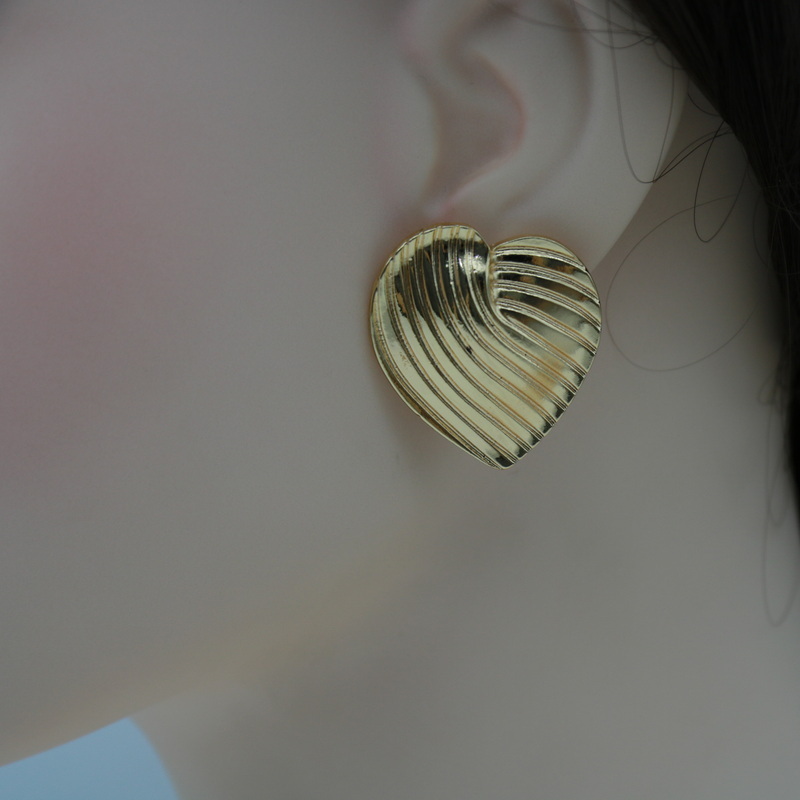 IMG_4578 earring - Image 3