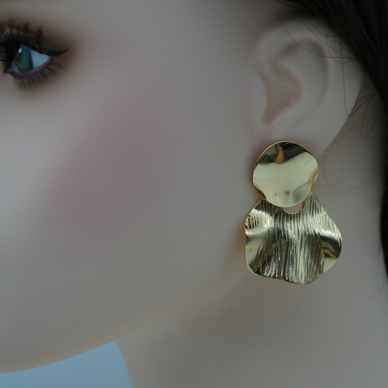 IMG_4589 earring - Image 4