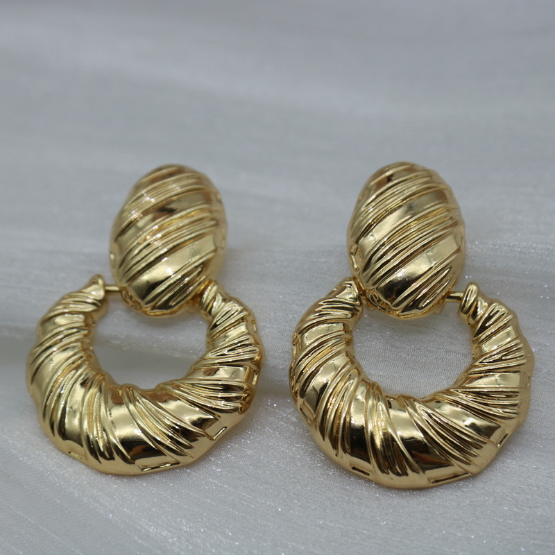 IMG_4599 earring - Image 2