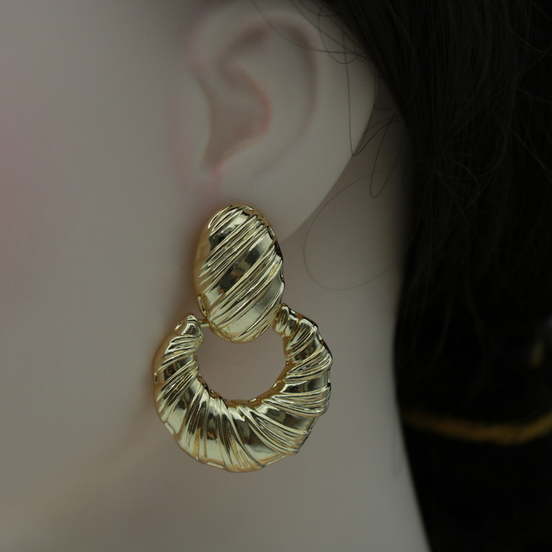 IMG_4601 earring - Image 4