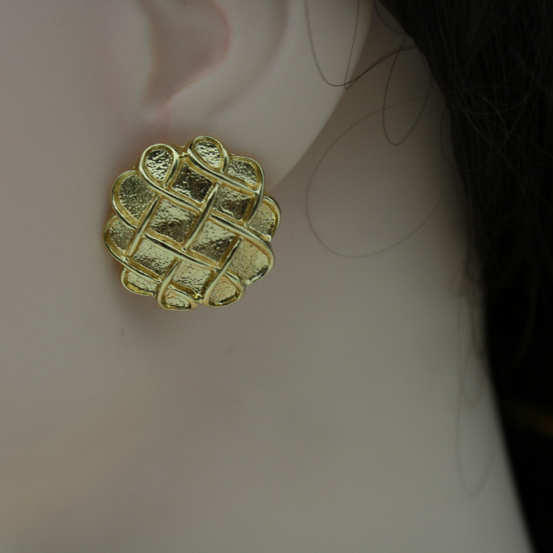 IMG_4612 earring - Image 3