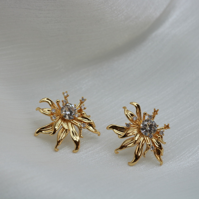 IMG_4737 earring - Image 2