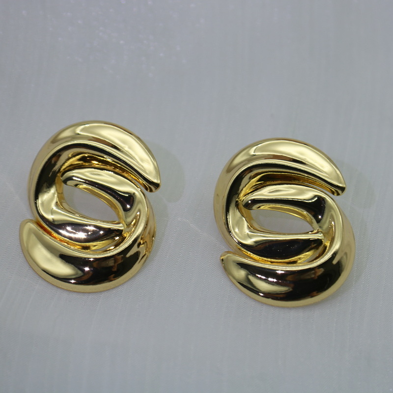 IMG_4910 earring - Image 3