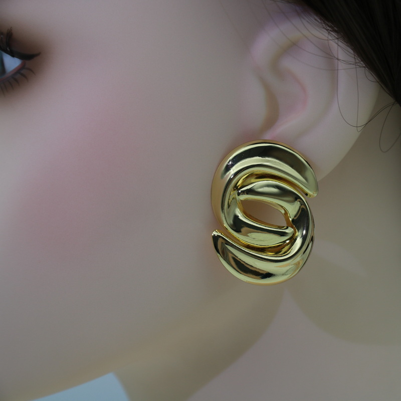 IMG_4912 earring - Image 4